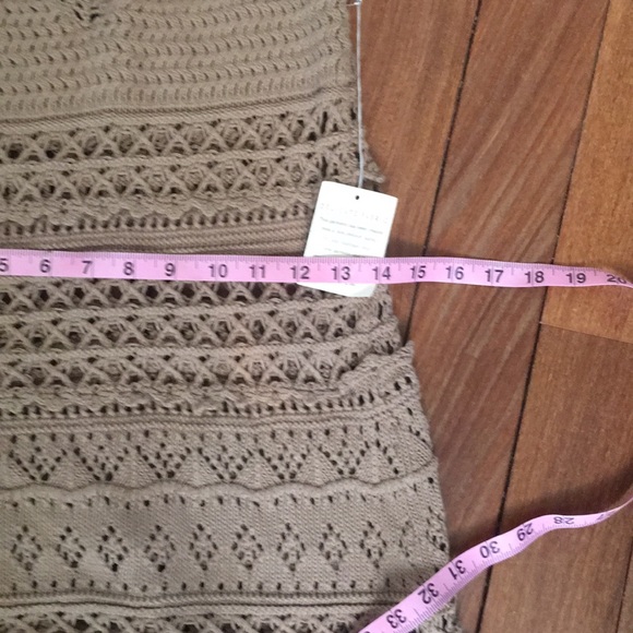 Beautiful Tank - Picture 6 of 7